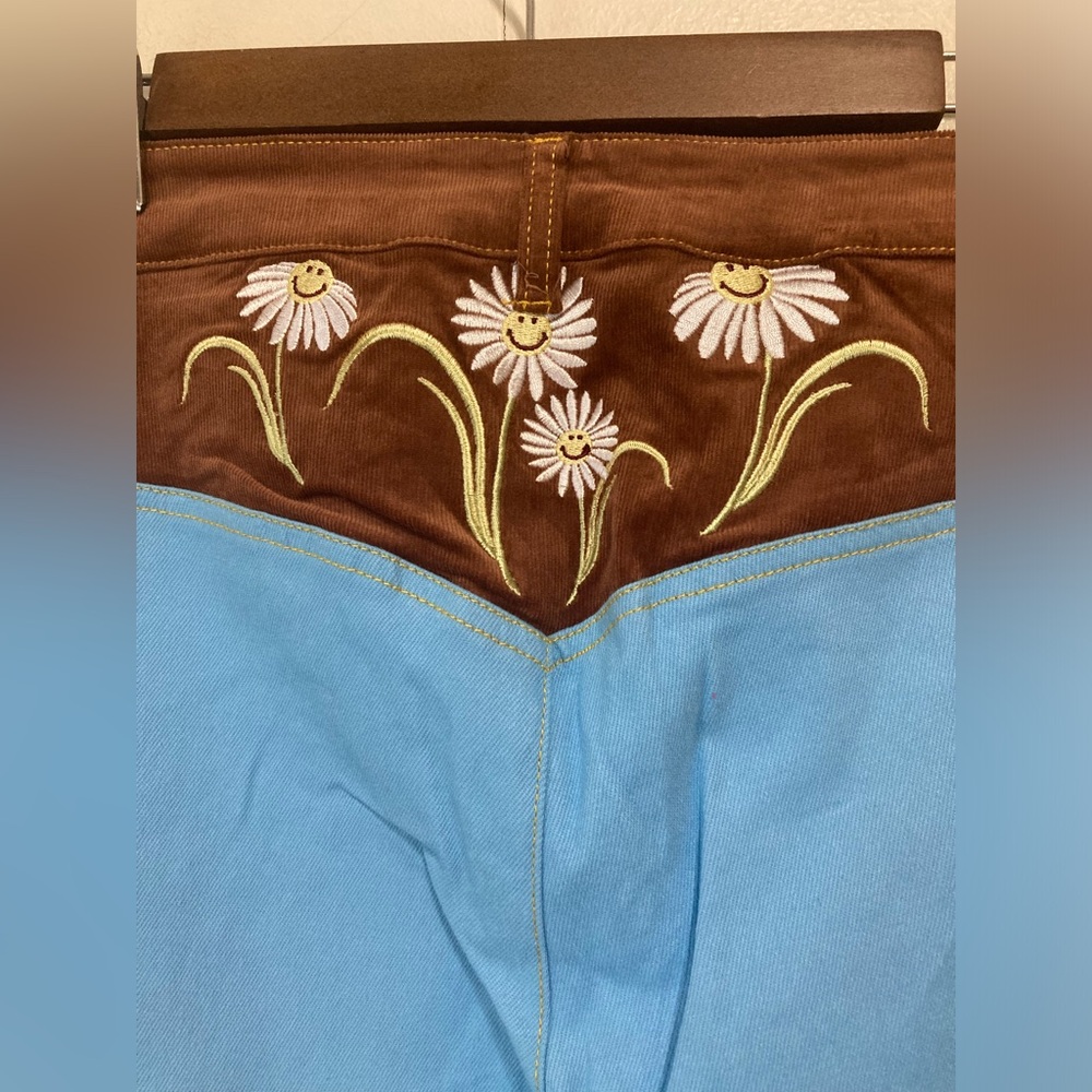 Unique Vintage X Smiley Cotton Blue & Brown Embroidered Flare Pants Large - Picture 11 of 14